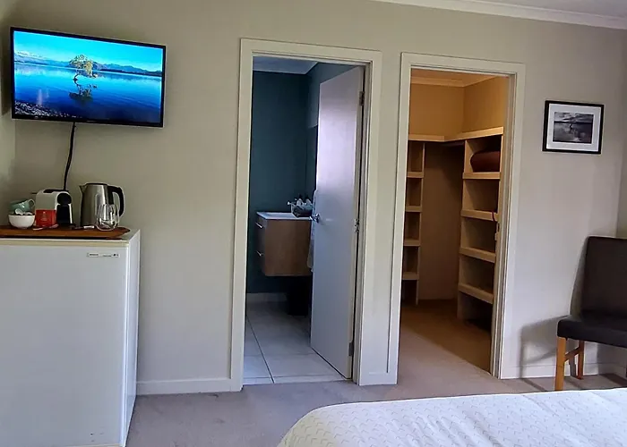 Guest house Private Guest - No Kitchen *